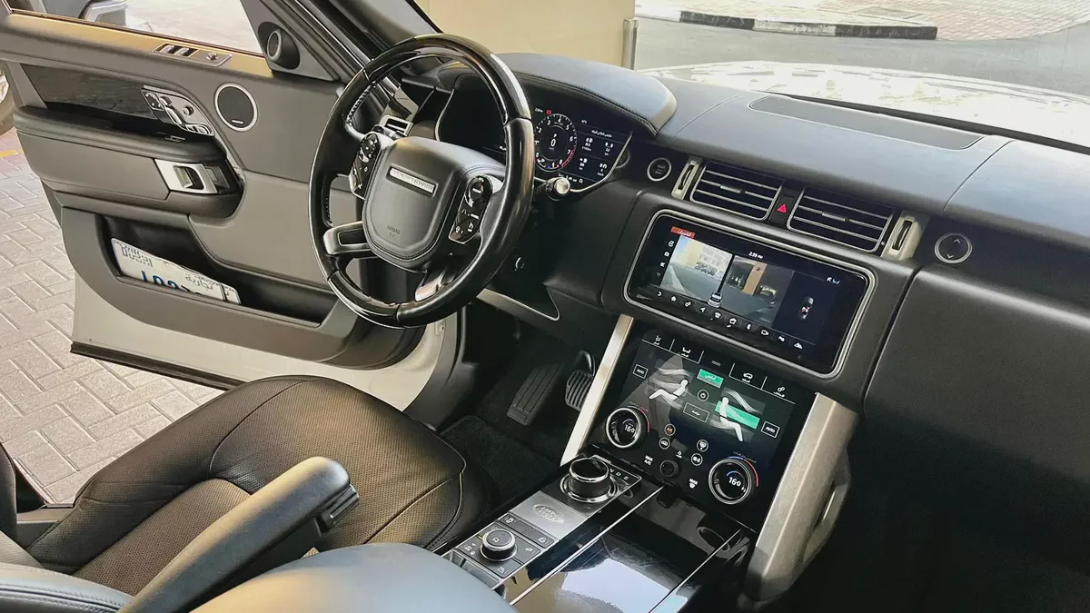 Land Rover Range Rover Vogue 2019 GCC Specs V6 Accident Free Original Paint-7-7