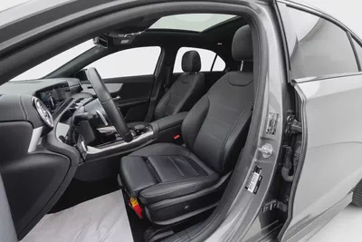 AED 2,252 / Monthly l Mercedes-Benz A35 AMG 4MATIC 2021 l GCC Specs l Full Gargash Service History-7