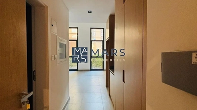 Brand New Studio! Ideal Location, Great Price!-3