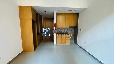 Brand New Studio! Ideal Location, Great Price!-6