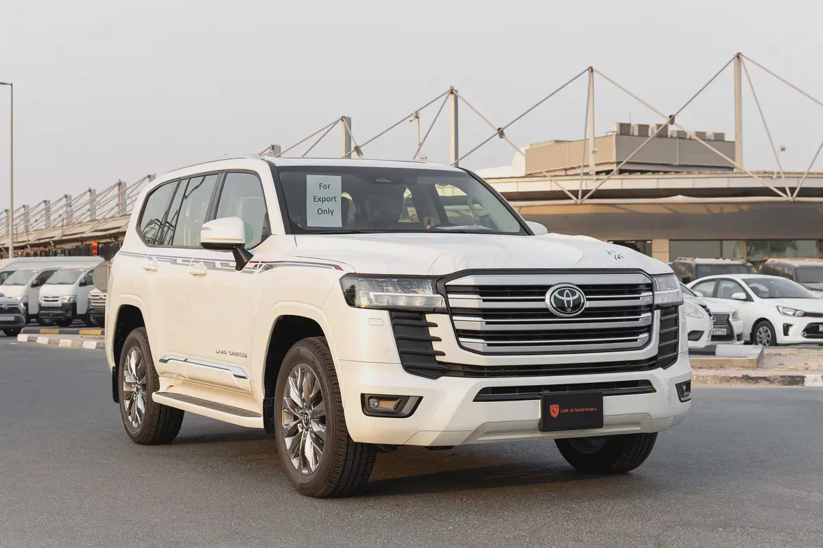 TOYOTA LAND CRUISER LC300 GXR | 2026 | GCC | 4WD | V6 4.0L | Petrol