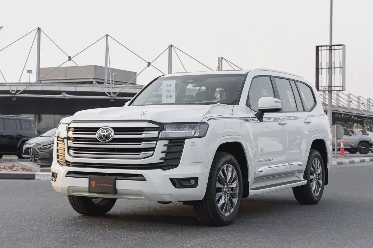TOYOTA LAND CRUISER LC300 GXR | 2026 | GCC | 4WD | V6 4.0L | Petrol-2-2