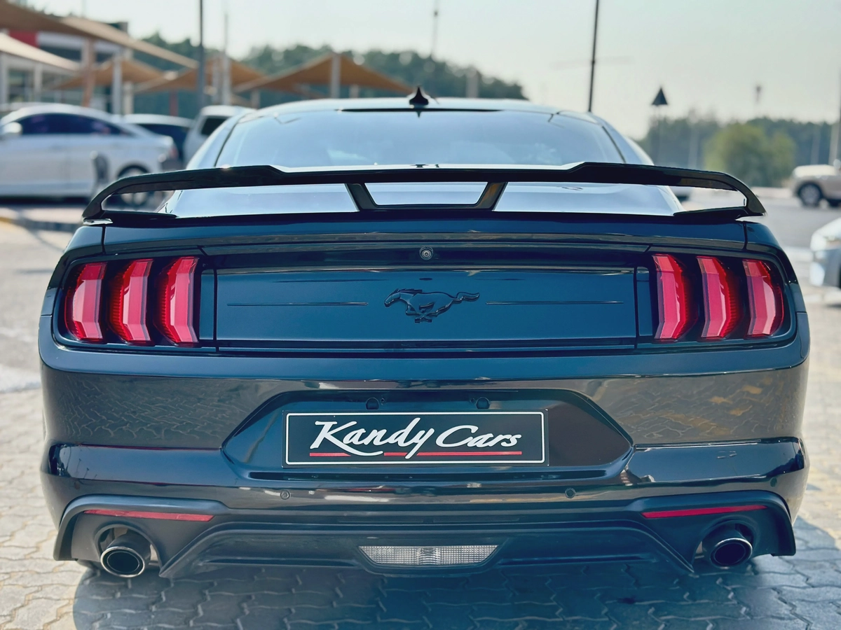 2022 Ford Mustang Ecoboost-2-2