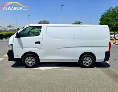 Automatic Gear 2021 Nissan Urvan Full Delivery Van-2