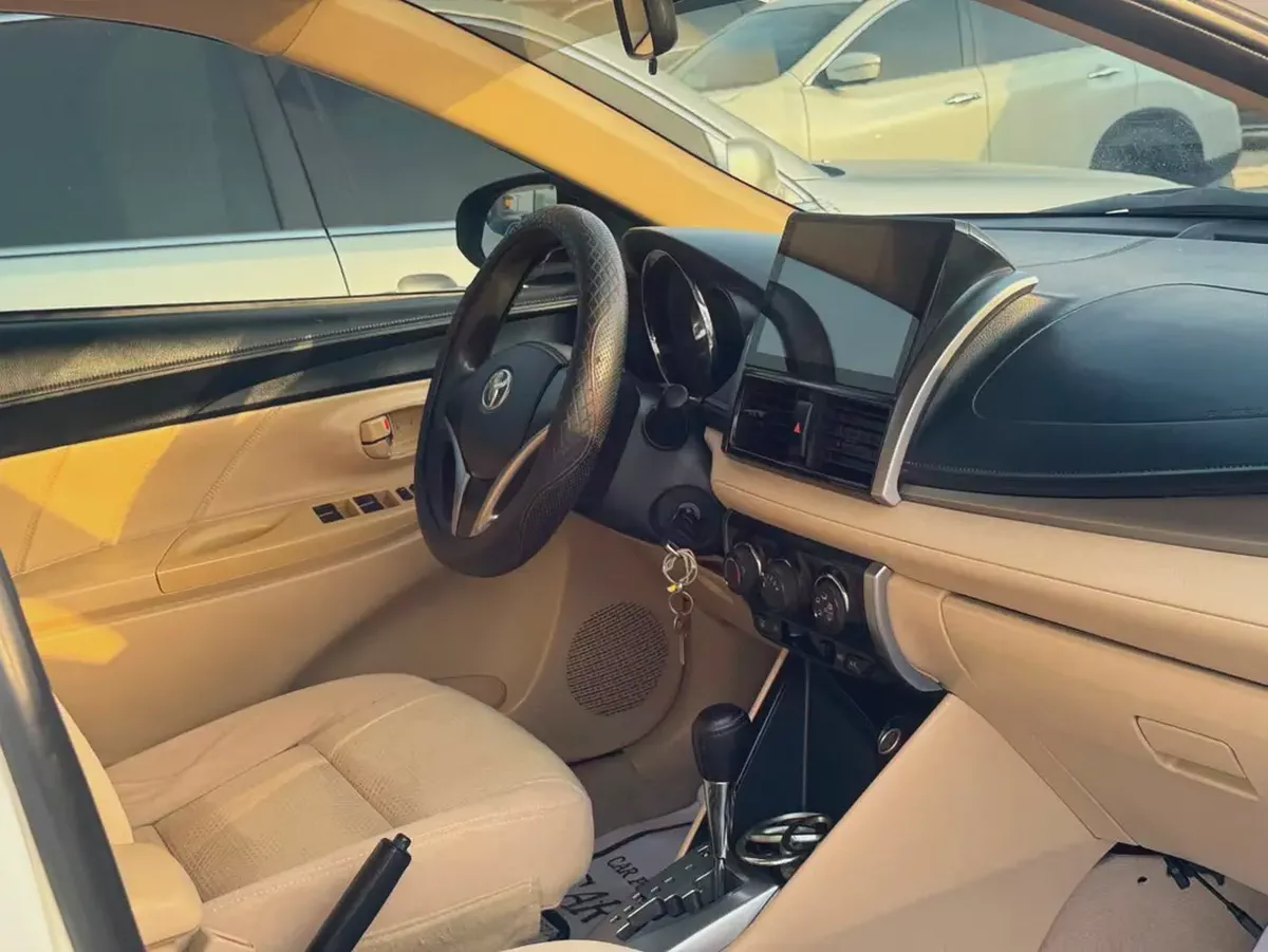 Toyota Yaris 2015 GCC Specs - Reliable and Fuel Efficient-10-10