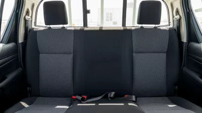 Toyota Hilux GLX AT 2.7 MID OPTION-17