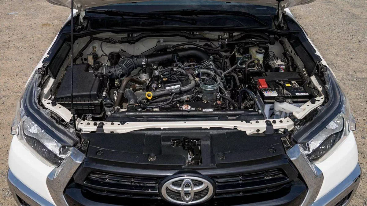 Toyota Hilux GLX AT 2.7 MID OPTION-10-0
