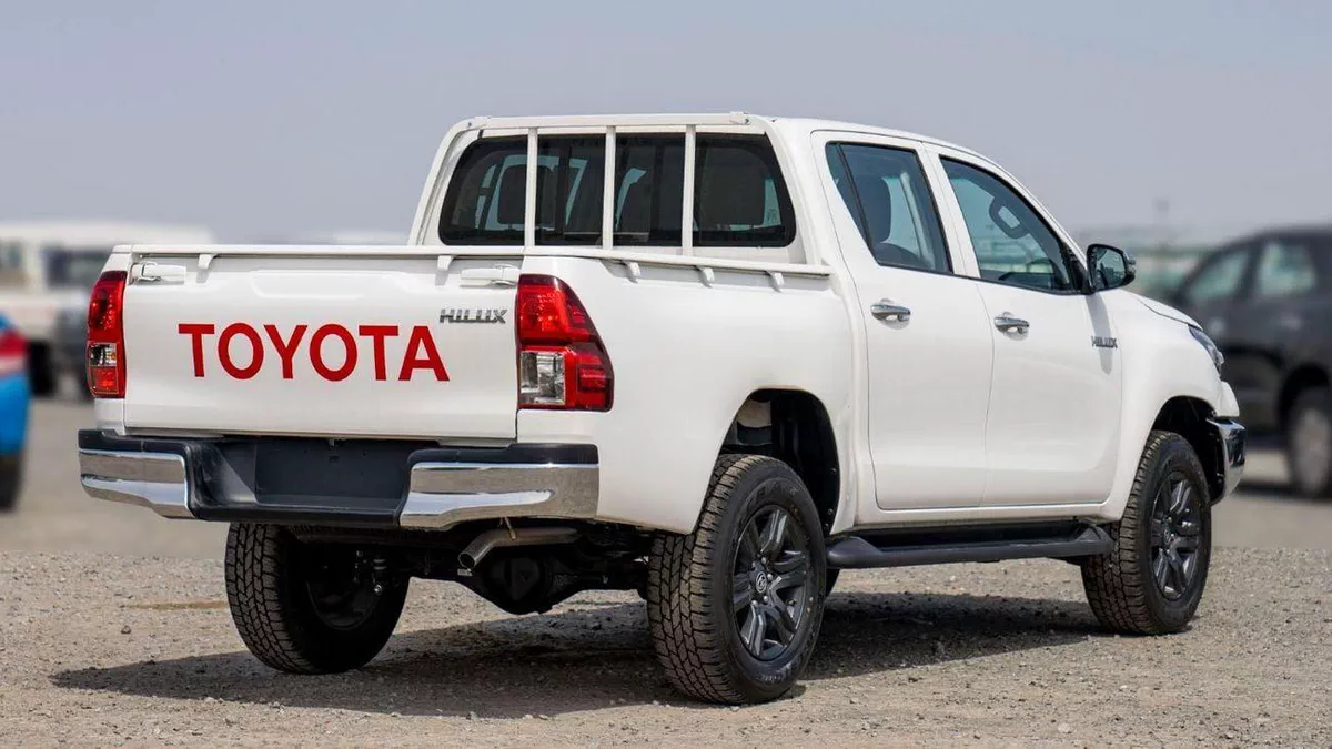 Toyota Hilux GLX AT 2.7 MID OPTION-24-0