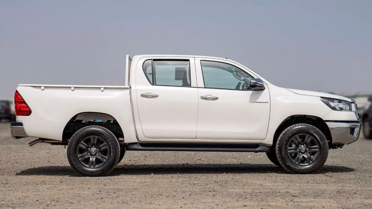 Toyota Hilux GLX AT 2.7 MID OPTION-3-0