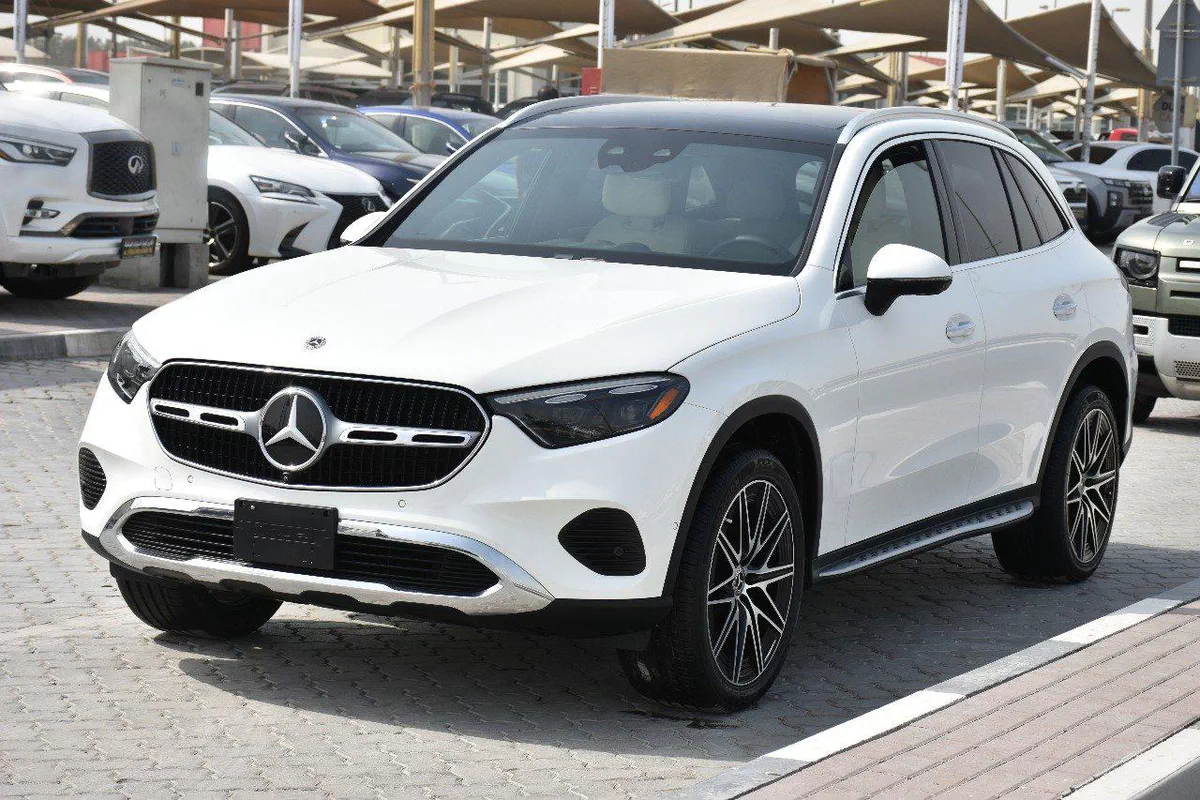 GLC300 4MATIC 2023 | WHITE LIKE