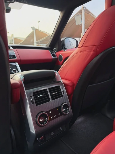 Range Rover sport HSE dynamic under warranty from(Altayer )-11