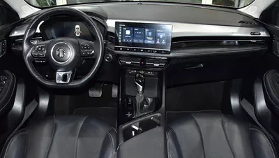 MG 5 ( 2025 Model ) in Silver Color GCC Specs-8