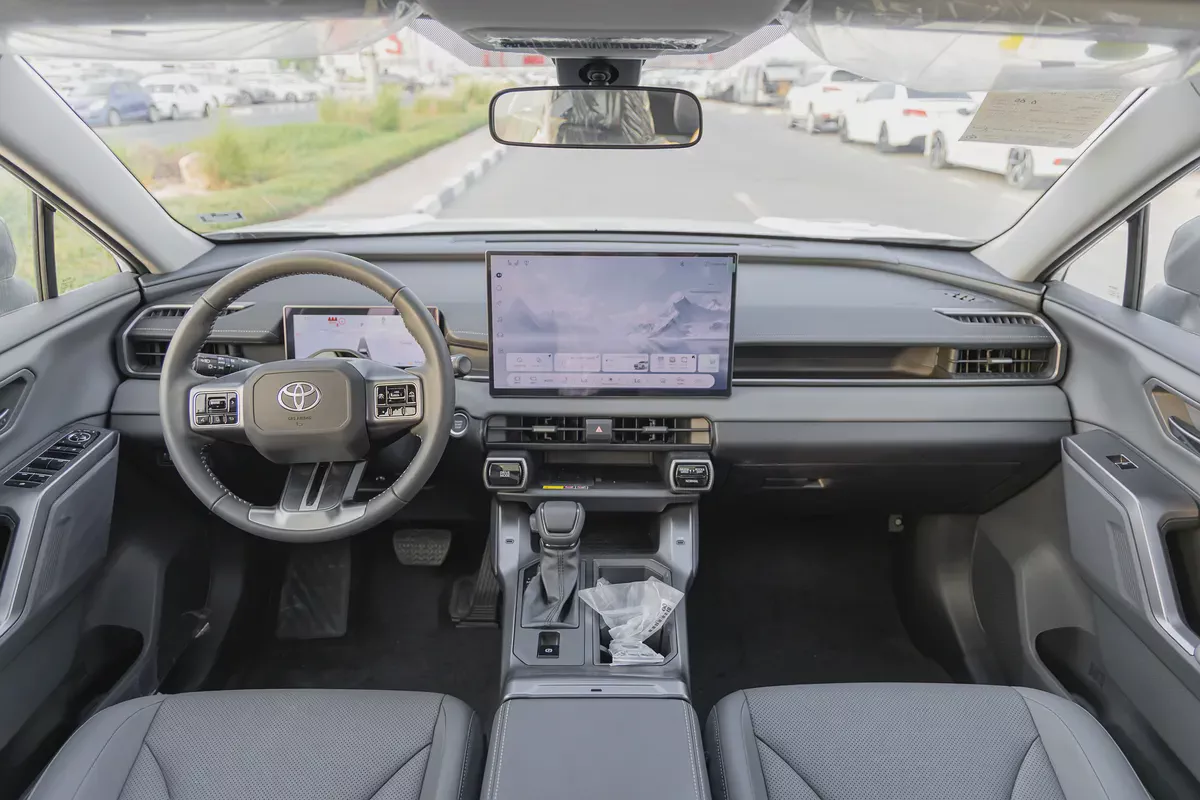 Toyota RAV4 Luxury | 2026 | Chinese Specs | 4WD | 2.0L Petrol (EXPORT)-10-10