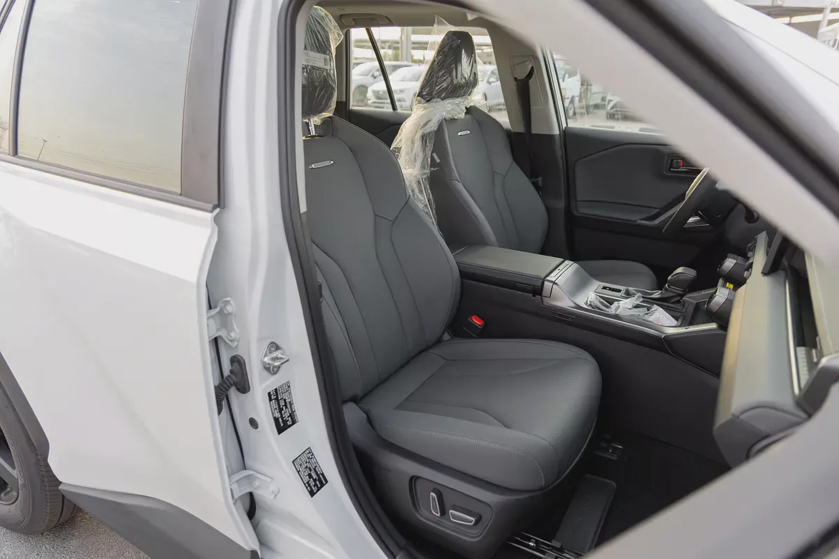 Toyota RAV4 Luxury | 2026 | Chinese Specs | 4WD | 2.0L Petrol (EXPORT)-18-18