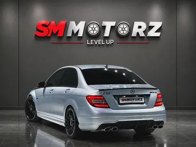 MERCEDES C63S EDITION 1 GCC SPECS IMACULATE CONDITION CARBON FIBER-4