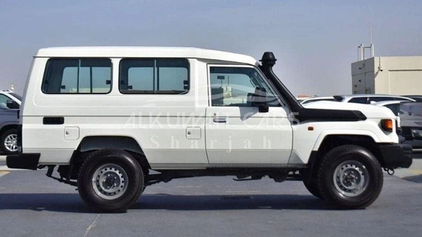 Toyota Land Cruiser 70 (NEW)Toyota Land Cruiser Hard Top 4.2L Diesel 2024 3door