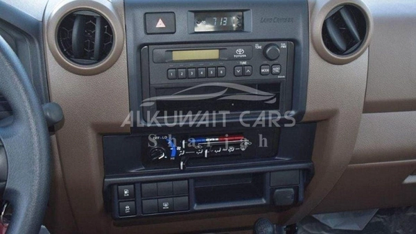 Toyota Land Cruiser 70 (NEW)Toyota Land Cruiser Hard Top 4.2L Diesel 2024 3door