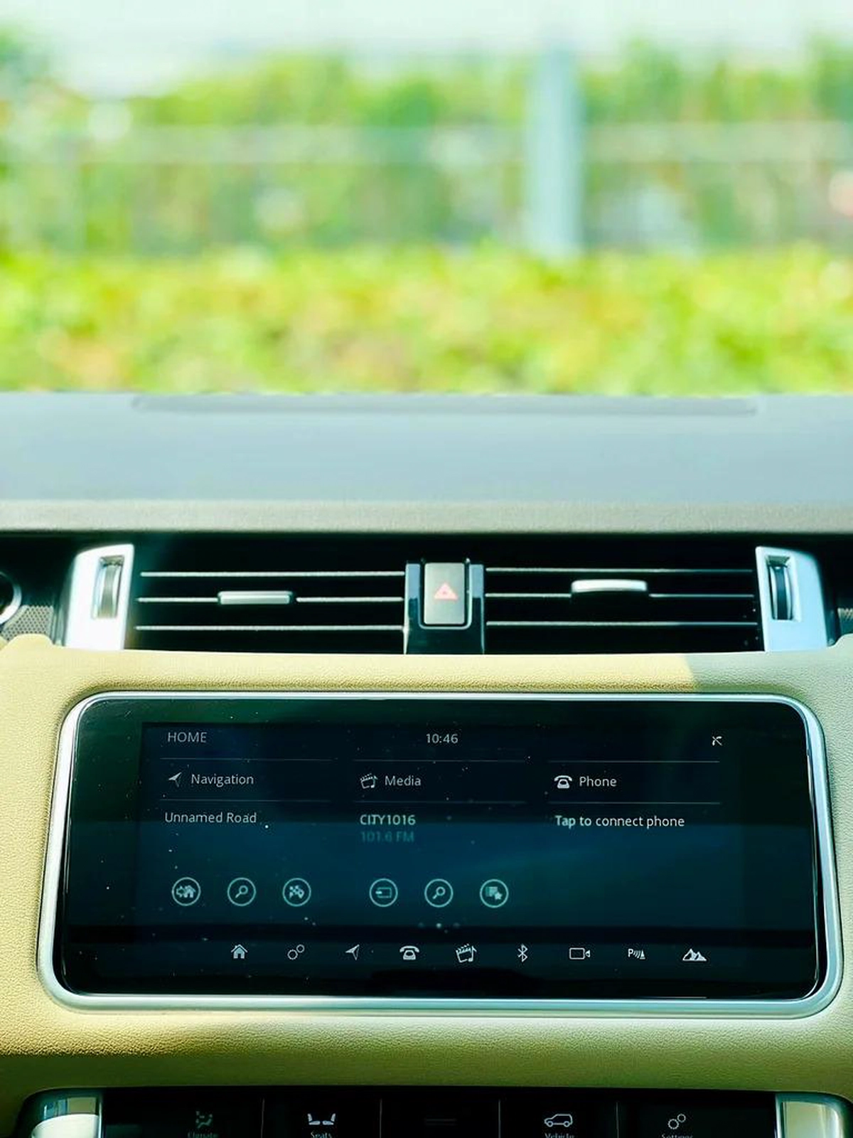 RANGE ROVER SPORT HSE | GCC SPECS | YEAR: 2019 | KMS: 104,000-8-8