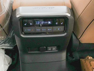 2026 TOYOTA LC250 PRADO LUX 2.4L TURBO PETREOL A/T PANAROMIC 7-SEATS BRAND NEW 0KM-14