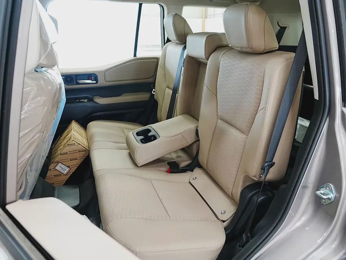 2026 TOYOTA LC250 PRADO LUX 2.4L TURBO PETREOL A/T PANAROMIC 7-SEATS BRAND NEW 0KM-13-13