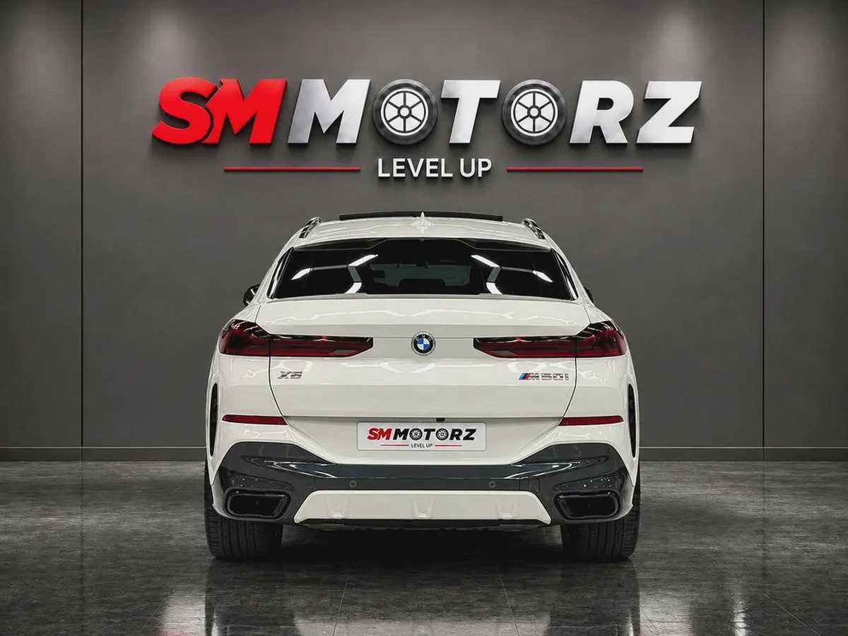 Carbon Package - 523 BHP | Full Option Model | Original Paint | Full Option Model | GCC-5-5