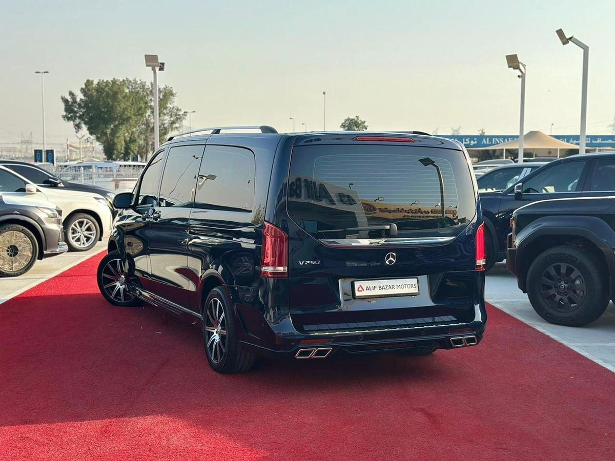 Mercedes Benz V 250 Std 2.1L Mercedes Benz V250 VIP GCC-2-2