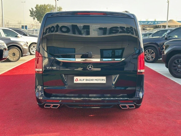 Mercedes Benz V 250 Std 2.1L Mercedes Benz V250 VIP GCC