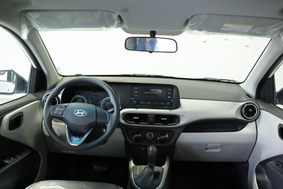 HYUNDAI GRAND i10 MODEL 2026 GCC SPECS-12