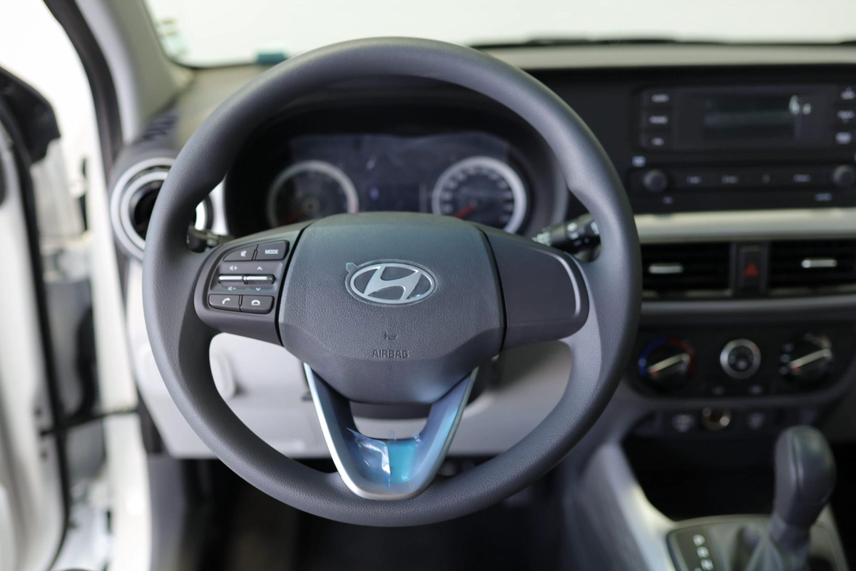 HYUNDAI GRAND i10 MODEL 2026 GCC SPECS-8-8