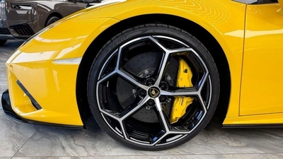 Lamborghini Huracan Lamborghini Huracán EVO Spyder – V10 - 2023-20