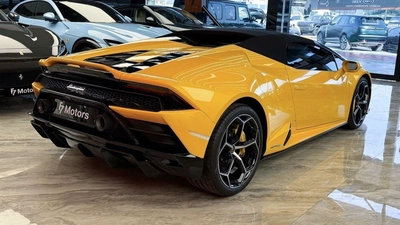 Lamborghini Huracan Lamborghini Huracán EVO Spyder – V10 - 2023-23