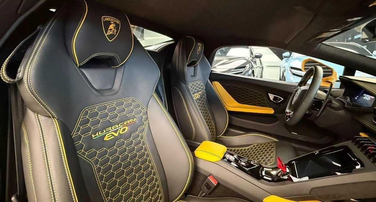 Lamborghini Huracan Lamborghini Huracán EVO Spyder – V10 - 2023-12-12