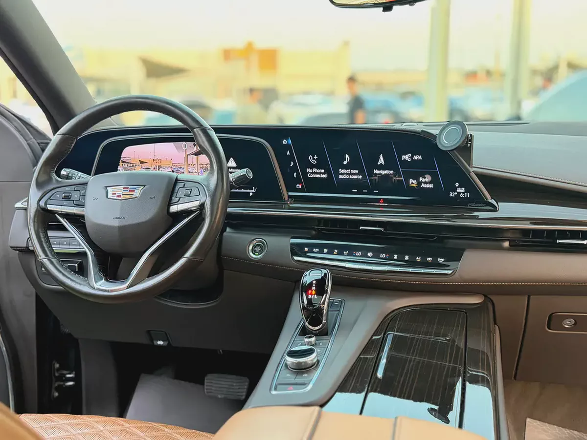 Cadillac Escalade Sport Gcc Under Warranty-15-15