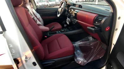 Toyota Hilux GL HILUX 2.7L AT PETROL-10