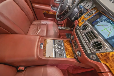 2010 | Rolls Royce Ghost -  GCC Specs Emirates | Super Mint Condition | NO Accident | Low Milage-17