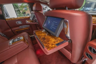 2010 | Rolls Royce Ghost -  GCC Specs Emirates | Super Mint Condition | NO Accident | Low Milage-19