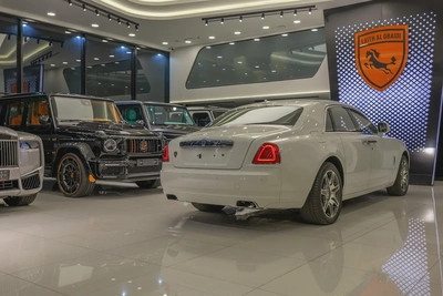 2010 | Rolls Royce Ghost -  GCC Specs Emirates | Super Mint Condition | NO Accident | Low Milage-3