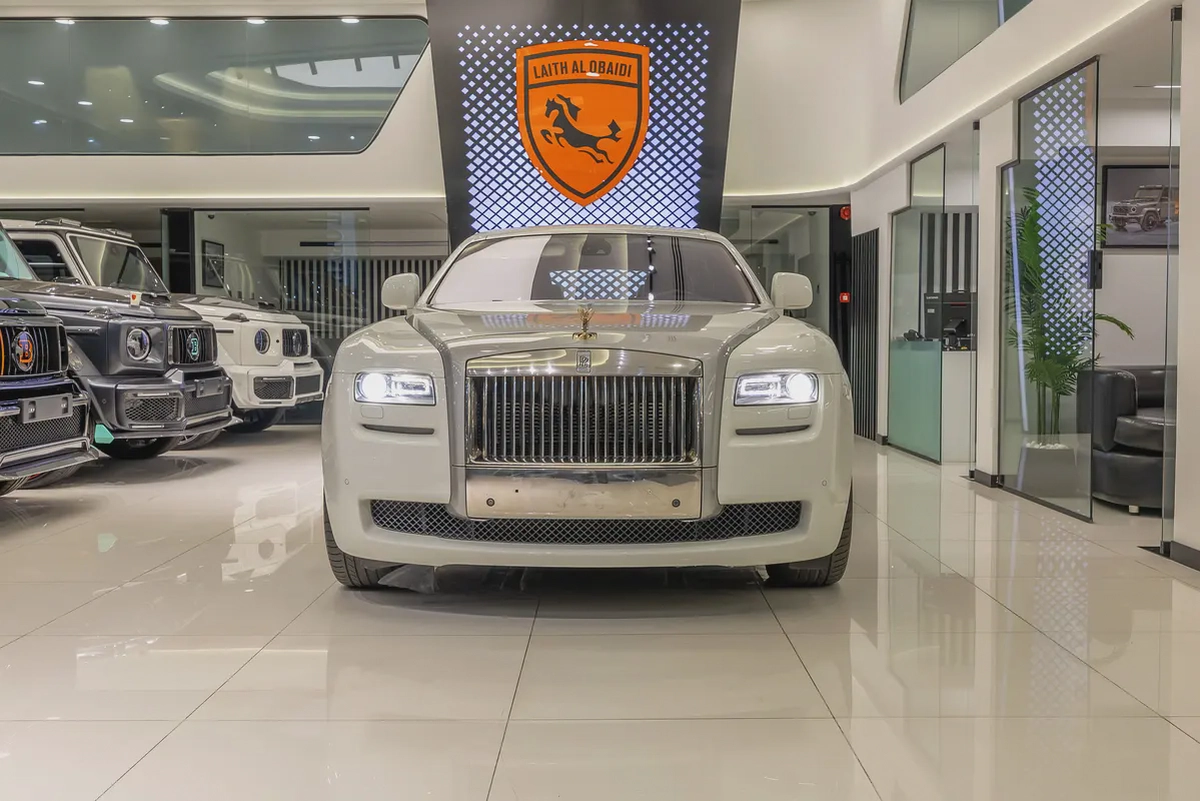 2010 | Rolls Royce Ghost -  GCC Specs Emirates | Super Mint Condition | NO Accident | Low Milage-1-1