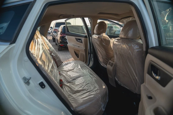 Nissan Altima SV Full Option Sunroof