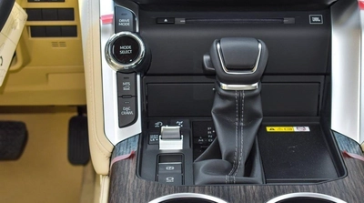 Toyota Land Cruiser Twin turbo VXR 3.5L petrol MY2025 V6-13