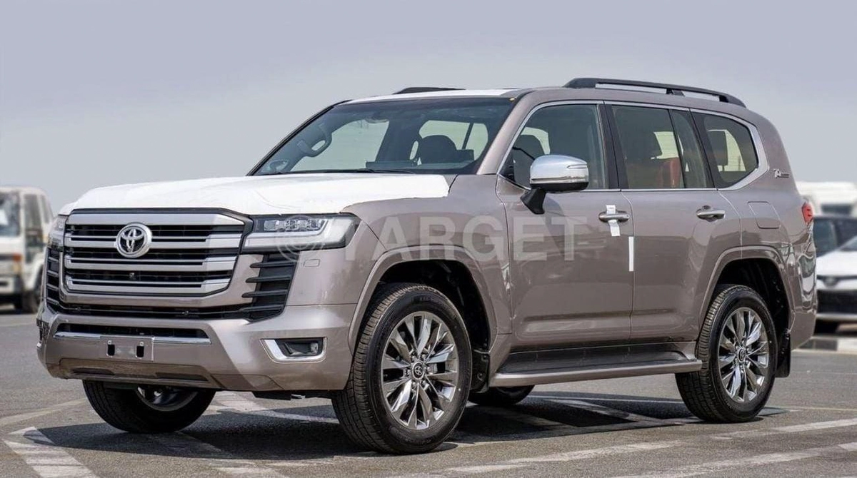 Toyota Land Cruiser Twin turbo VXR 3.5L petrol MY2025 V6