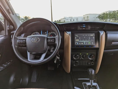 2024 Toyota Fortuner EXR - V4 2.7L 4X4 - Accident Free Low mileage - GCC Specs-11