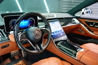 Mercedes-Benz Maybach S680 2022-4
