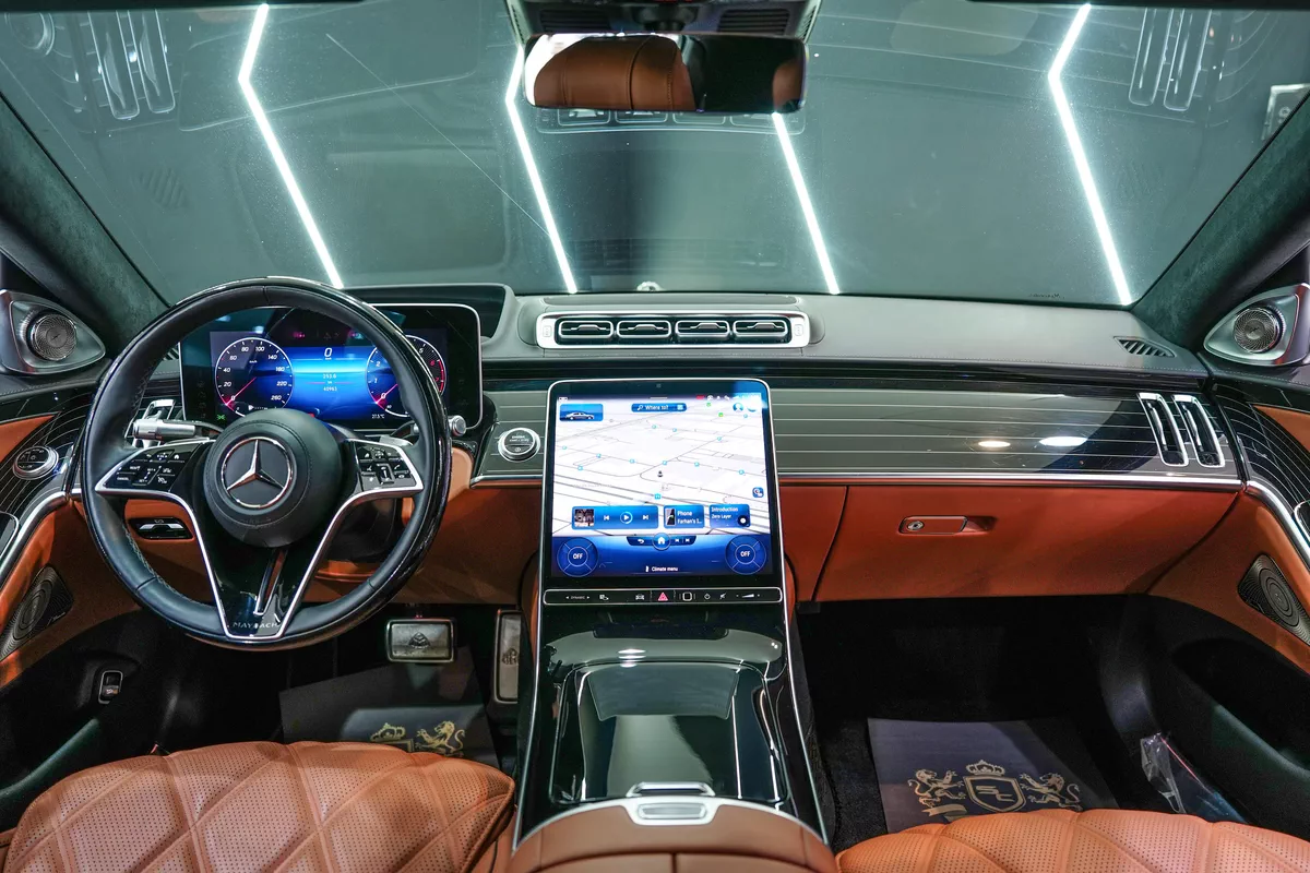 Mercedes-Benz Maybach S680 2022-6-6