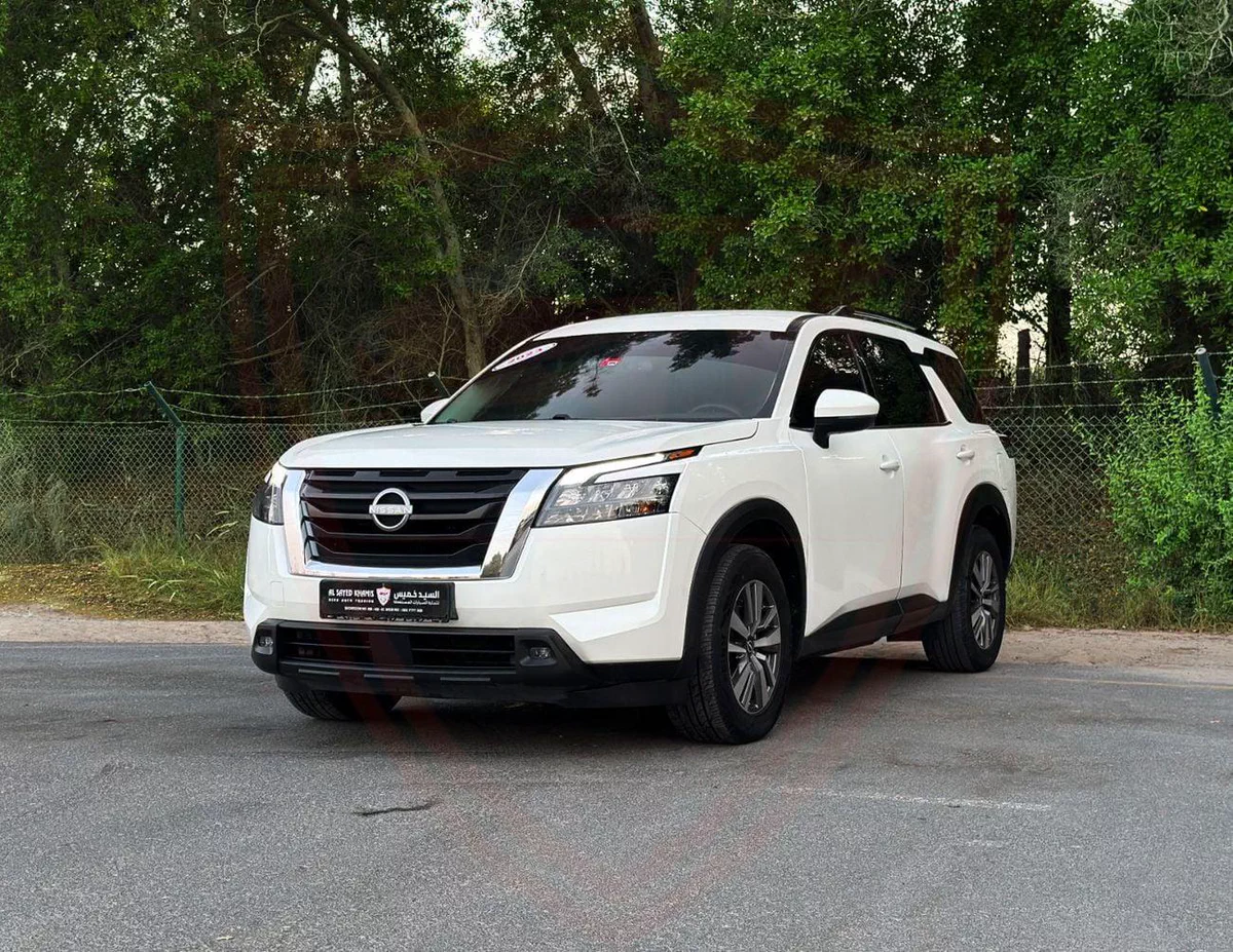 Nissan Pathfinder SV Nissan Pathfinder 2023 | 3.5L V6 | GCC Specs | Accident-Free | Excellent Condition | AED 1327/Month-2-0
