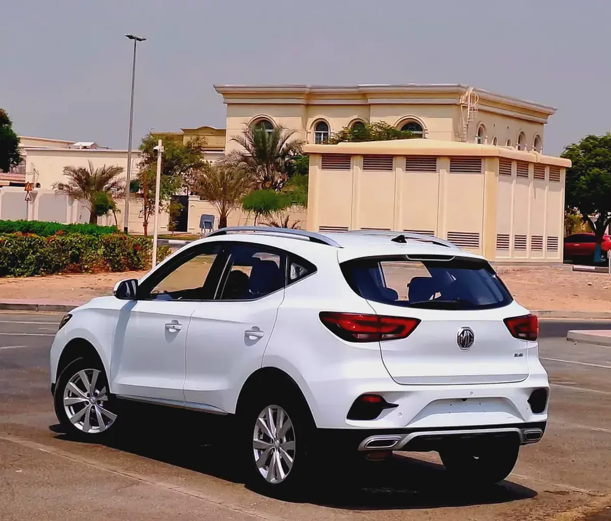 510/- Monthly MG ZS I GCC I Cruise, Camera I Accident Free-12-12