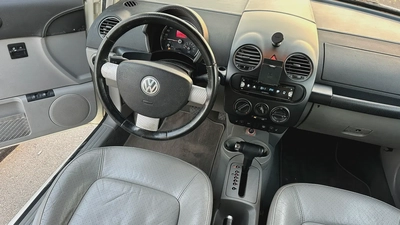 VOLKSWAGEN BEETLE FRESH JAPAN IMPORTED 2006 Mileage 95000 kms-13