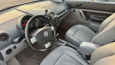 VOLKSWAGEN BEETLE FRESH JAPAN IMPORTED 2006 Mileage 95000 kms-15