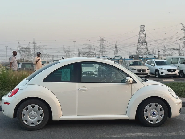 VOLKSWAGEN BEETLE FRESH JAPAN IMPORTED 2006 Mileage 95000 kms