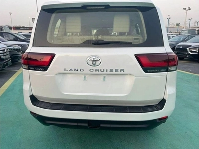 Toyota Land Cruiser 2026 MODEL GCC SPECS-6